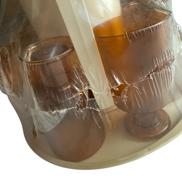 Vintage Alladin Plastics Holiday Set 2.5 Qt Pitcher Tray Goblets Amber New Retro - Picture 7 of 8